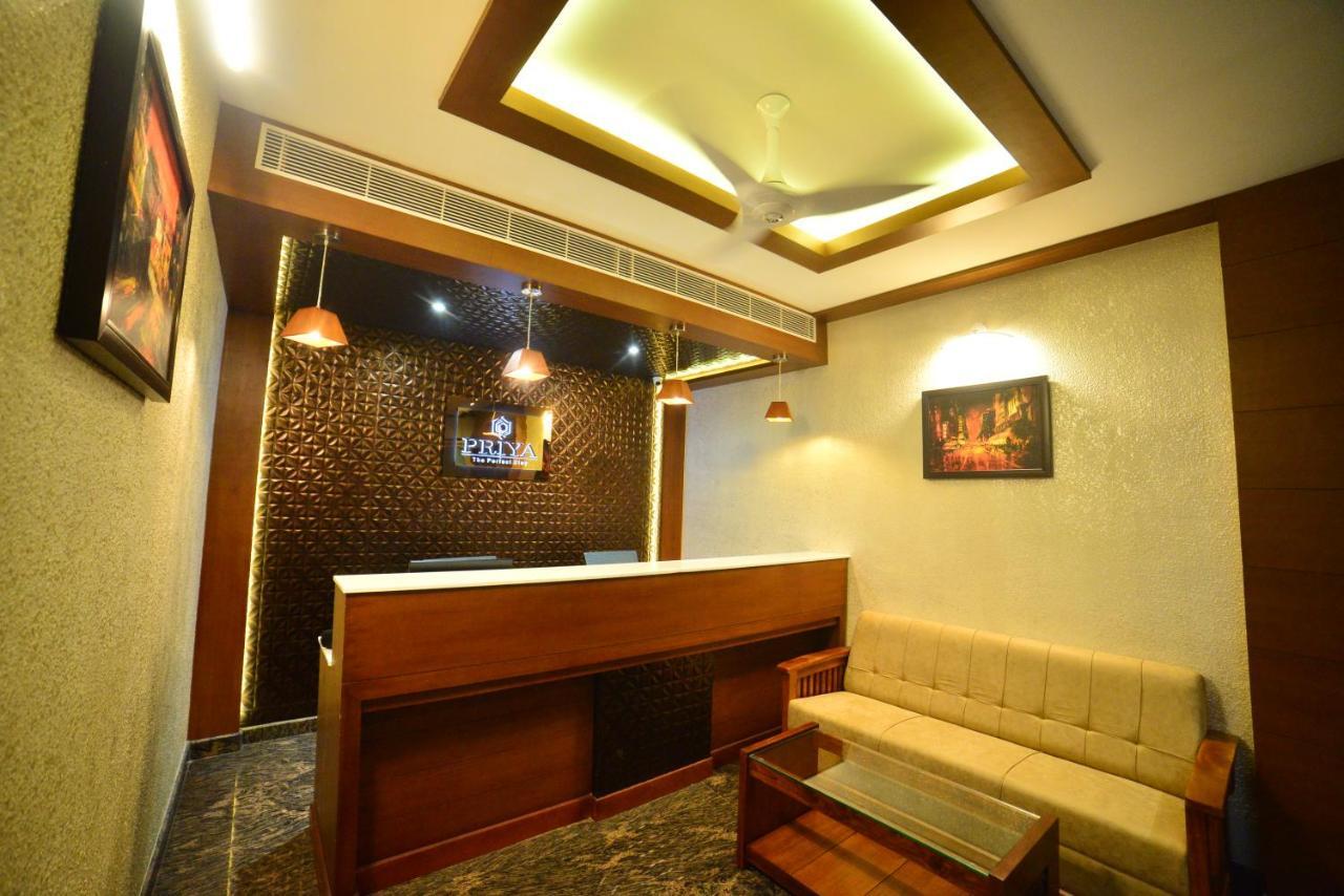 Hotel Priya Kottakkal Exterior photo