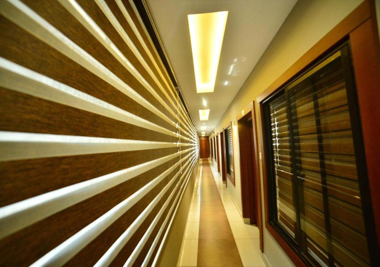 Hotel Priya Kottakkal Exterior photo